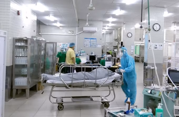 sang 10 9 viet nam con hon 1120 ca covid 19 nang dang tho may va ecmo hinh 1