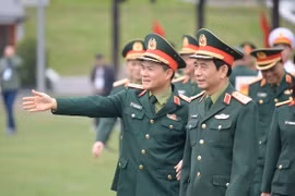 Đại tướng Phan Văn Giang, Bộ trưởng Bộ Quốc phòng gặp mặt, động viên CLB Thể Công - Viettel