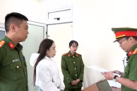 Bắt đối tượng tổ chức các dây huê online để lừa tiền nhiều người
