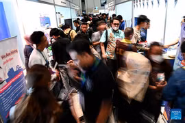 Giới trẻ Indonesia thất vọng và vật lộn với tỷ lệ thất nghiệp tăng cao