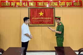 Đà Nẵng: Tạm giam giám đốc 'dởm' chiếm đoạt tiền tỷ của dân