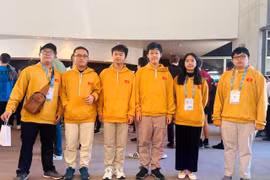 Việt Nam trở lại top 10 Olympic Toán quốc tế
