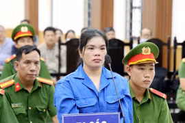 Vay tiền không thành, người phụ nữ tước mạng hàng xóm để cướp vàng