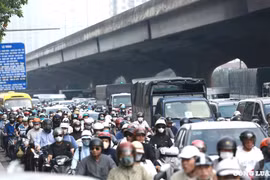 Hà Nội: Nhiều tuyến đường ùn tắc trong ngày đầu đi làm sau kỳ nghỉ lễ