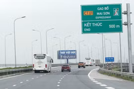 Bảo đảm cạnh tranh, không để xảy ra tình trạng 'quân xanh, quân đỏ' khi đấu thầu