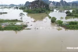 Thanh Hoá: Quân đội vào cuộc khắc phục sự cố đê điều