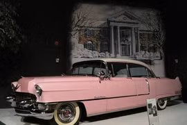 Chiếc Cadillac hồng biểu tượng của huyền thoại âm nhạc Elvis Presley đã có nơi ở mới