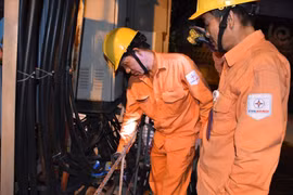 Bão số 3 áp sát: Hồ thủy điện, trạm xăng, lưới điện được lệnh 'trực chiến'
