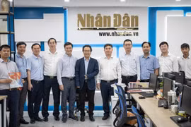 Báo Nhân Dân và Tạp chí Cộng sản chia sẻ kinh nghiệm về chuyển đổi số báo chí