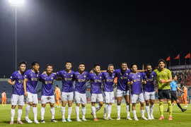 Hà Nội FC thắng 2-0 trên sân SHB Đà Nẵng, tiếp tục mạch thăng tiến