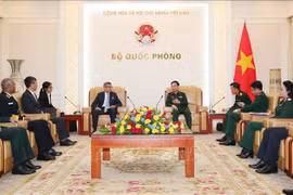 Đại tướng Phan Văn Giang tiếp Thư ký Quốc phòng Ấn Độ Rajesh Kumar Singh