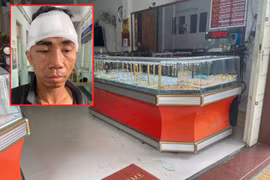 Bắt đối tượng cướp tiệm vàng sau 2 giờ gây án