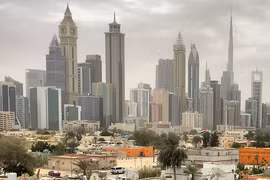 Người lao động nhập cư sống lay lắt trong những căn hộ chật hẹp giữa sự xa hoa của Dubai