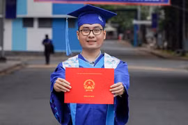 Nam sinh tốt nghiệp sớm với GPA tuyệt đối tại Đại học Bách khoa TP.HCM