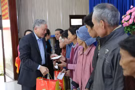 Không để hộ dân nào thiếu đói, không có Tết, phải 'tối lửa, tắt đèn' trong dịp Tết