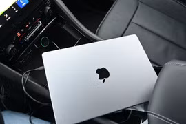 Đừng để laptop trong ô tô dù trời nóng hay lạnh