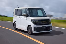 Nissan Roox 2026 - kei car thế hệ mới giá gần 290 triệu đồng
