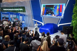 Vinfast lập kỷ lục tại IIMS Surabaya 2025 với 4 giải thưởng, VF3 được xướng tên “Xe điện đô thị tốt nhất”