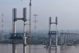 Cầu nghìn tỷ trên cao tốc Bến Lức - Long Thành chờ ngày hoàn thiện