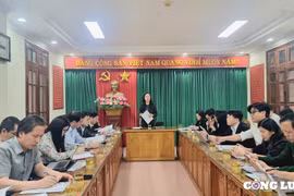 Ninh Bình: Giao ban báo chí và định hướng tuyên truyền tháng 4/2025