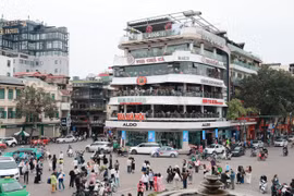 Lưu lại những khoảnh khắc cuối với "Hàm cá mập"