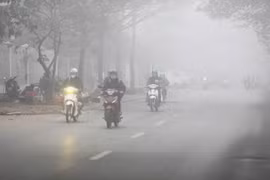 Không khí lanh tràn về, miền Bắc trời rét ngày đầu đi làm sau Tết