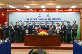 Petrovietnam và VIMC tăng cường liên kết, thúc đẩy phát triển kinh tế biển