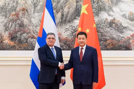 Trung Quốc cam kết tăng cường hợp tác an ninh với Cuba