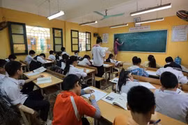 Bộ Giáo dục và Đào tạo kiểm tra việc thực hiện quy định về dạy, học thêm của Hà Nội