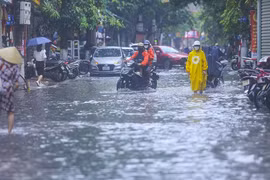 Dự báo thời tiết ngày 4/7: Bắc Bộ, Trung Bộ mưa dông, có nơi mưa to