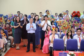 Mùa trăng vẹn tròn với học sinh chuyên biệt Thủ đô