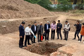 Thêm những phát hiện giúp nhận diện rõ Chính điện Kính Thiên