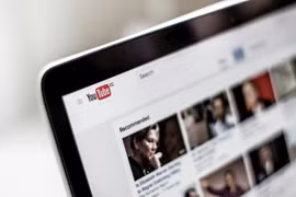 Cách đài phát thanh Anh lột xác trở thành hiện tượng trên YouTube