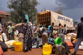 2 triệu người tị nạn đổ vào Uganda, Liên hợp quốc cảnh báo khủng hoảng cứu trợ