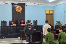 Gia Lai: Tuyên án nguyên thẩm phán nhận hối lộ 70 triệu đồng
