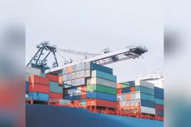 Thâm hụt thương mại của Ấn Độ đạt mức kỷ lục 41,68 tỷ đô la khi nhập khẩu vàng tăng vọt