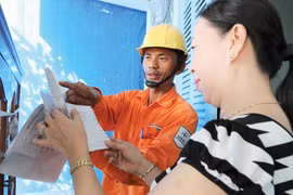 Điều kiện cấp giấy phép hoạt động điện lực trong lĩnh vực bán buôn, bán lẻ điện