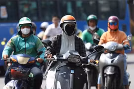 Miền Bắc và miền Trung nắng nóng kéo dài, có nơi trên 38 độ C