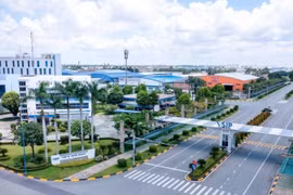 FDI Singapore 'bùng nổ' vượt xa Hàn Quốc, Trung Quốc để đứng đầu dòng vốn vào Việt Nam