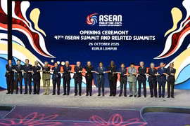 Timor-Leste chính thức trở thành thành viên thứ 11 của ASEAN