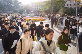Công đoàn Trung Quốc cấm nhà tuyển dụng hỏi phụ nữ về hôn nhân và sinh con