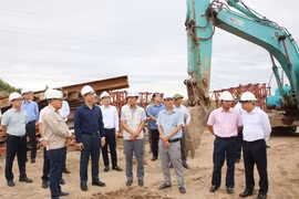 Chủ tịch tỉnh Bắc Ninh phê bình lãnh đạo 2 đơn vị do chậm giải phóng mặt bằng, làm chậm tiến độ thực hiện dự án