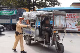 Hà Nội mạnh tay dẹp xe ba bánh tự chế, 243 trường hợp vi phạm trong một tháng