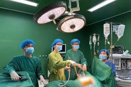 Gia Lai: Một học sinh lớp 7 bị học sinh lớp 8 đâm tràn khí màng phổi