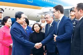 Chủ tịch Quốc hội bắt đầu tham dự Đại hội đồng IPU-150, thăm Uzbekistan
