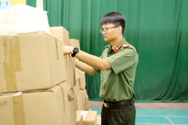 Bắc Ninh: Khen thưởng các đơn vị có thành tích xuất sắc trong triệt phá đường dây sản xuất, buôn bán sách giáo khoa giả quy mô lớn