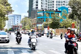 Dự báo thời tiết ngày 11/4: Tây Bắc, Nam Bộ nắng nóng cục bộ