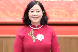 Bà Bùi Thị Minh Hoài giữ chức Bí thư Đảng ủy Mặt trận Tổ quốc, các đoàn thể Trung ương