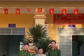 Gia Lai: Công an xã kịp thời tìm lại túi xách chứa nhiều vàng cho người dân
