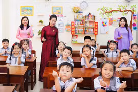 Bộ GD&ĐT nêu những lý do cần phải thêm lương đặc thù cho giáo viên